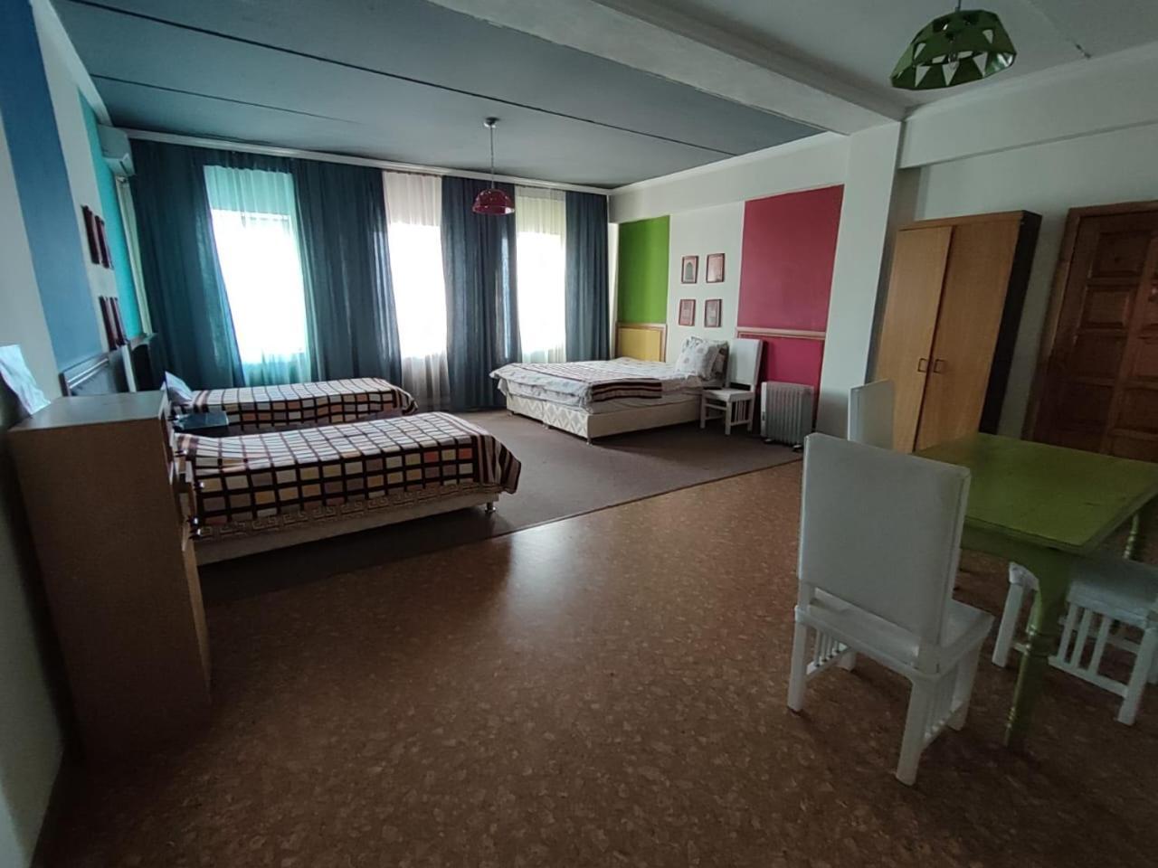 Strelets Hotel Bișkek Exterior foto